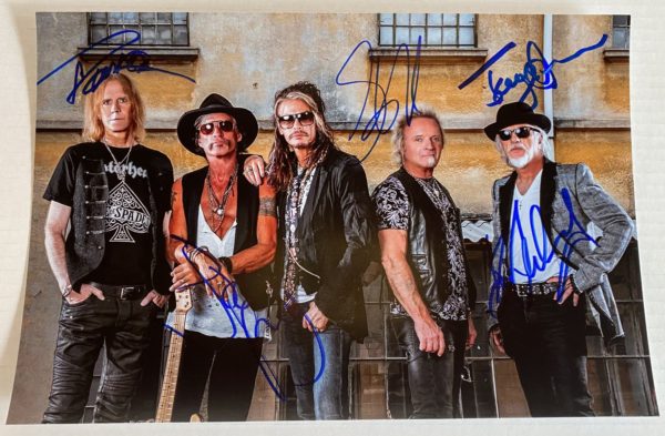 Aerosmith band signed autographed 8×12 photo photograph Steven Tyler autographs Prime Autographs - Top Celebrity Signatures Celebrity Signatures