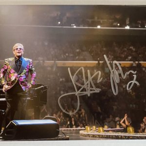 Elton John signed autographed 8×12 photo photograph Rocket Man autographs Prime Autographs - Top Celebrity Signatures Celebrity Signatures