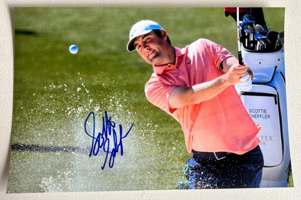 Scottie Scheffler signed autograph 8×12 photo 2022 Masters Prime Autographs - Top Celebrity Signatures Celebrity Signatures