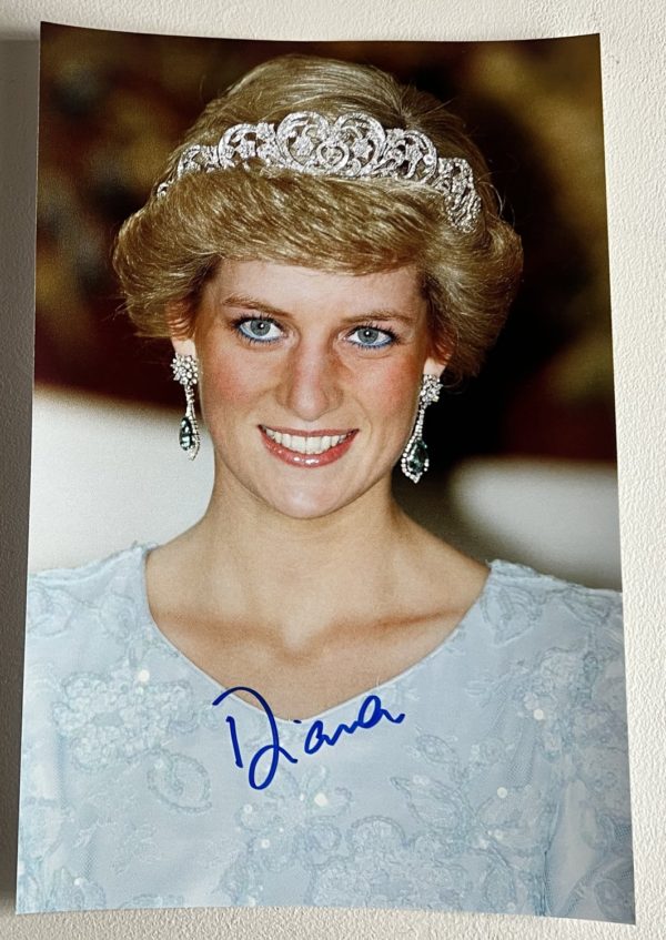 Princess Diana of Wales signed autograph 8×12 photo Royalty Prime Autographs - Top Celebrity Signatures Celebrity Signatures