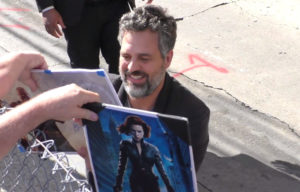 avengers endgame mark ruffalo autographs the hulk signed autographed photo photograph for sale w1920 o