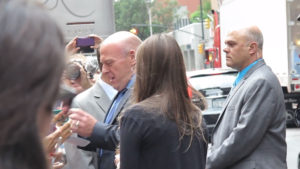 dean norris autographs w1920 o