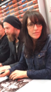 katey sagal autographs sons of anarchy signed autographed photo w807 o