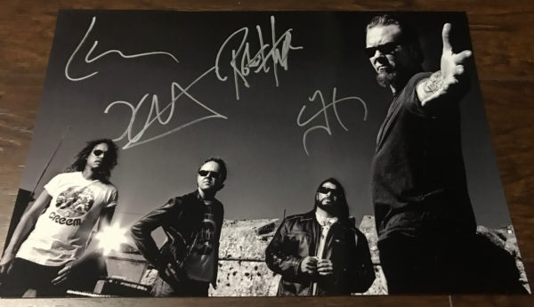 Metallica band signed autographed 8×12 photo James Hetfield Kirk Hammett autographs photograph Prime Autographs - Top Celebrity Signatures Celebrity Signatures