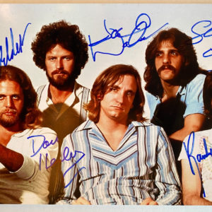 The Eagles signed autographed 8×12 photo Joe Walsh Don Henley autographs photograph Prime Autographs - Top Celebrity Signatures Celebrity Signatures
