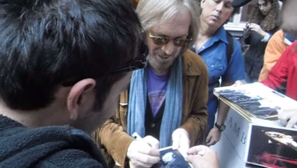 TOM PETTY signed autographed photo refugee COA Hologram main image 1