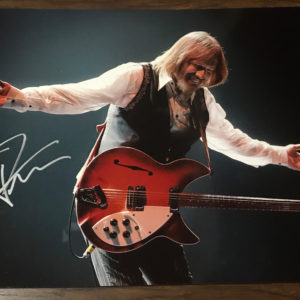 Tom Petty and the Heartbreakers signed autographed 8×12 photo autographs Prime Autographs - Top Celebrity Signatures Celebrity Signatures