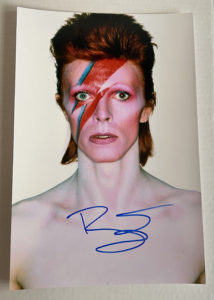 david bowie signed autographed photo photograph ziggy stardust autographs for sale 2