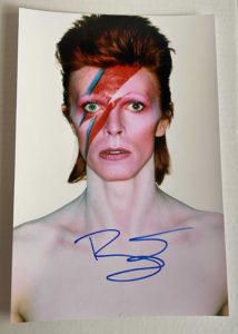 david bowie signed autographed photo photograph ziggy stardust autographs for sale 4